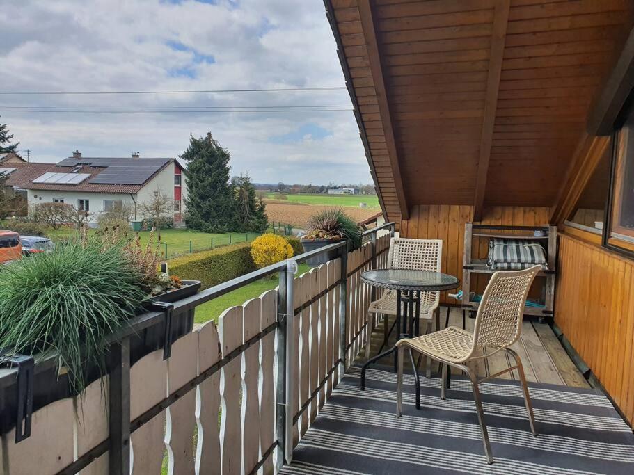 Gemuetliche Wohnung Bei Bad Waldsee Mit Balkon Eksteriør bilde